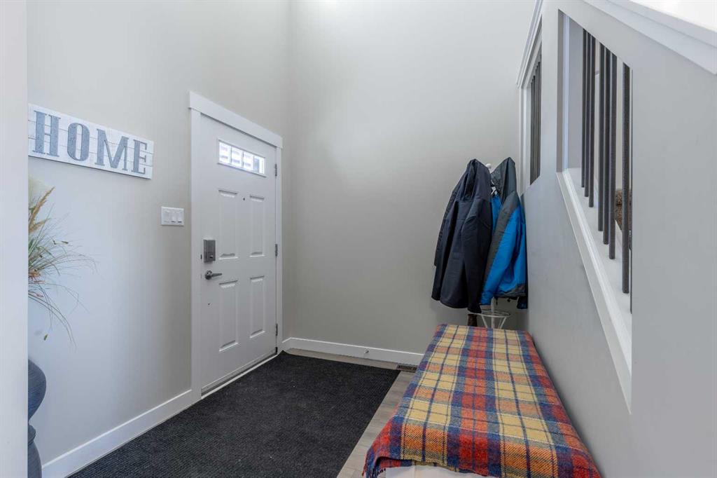 Picture for 1492 Coalbanks Boulevard W