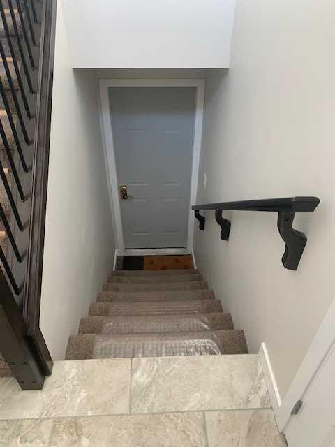 Picture for 2, 359 Caledonia Boulevard W