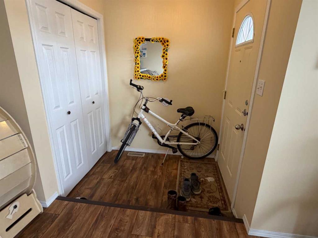 Picture for 70 Peigan Court W