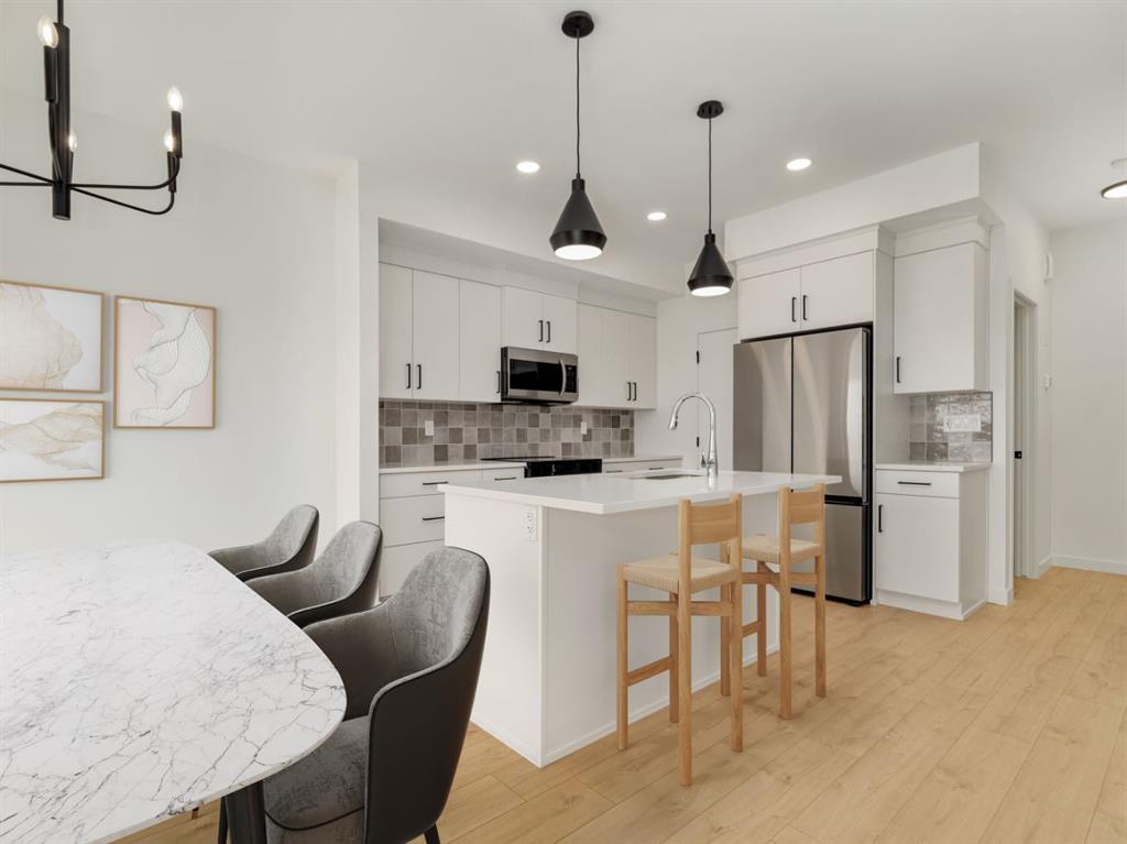 Picture for 250 Caribou Way N