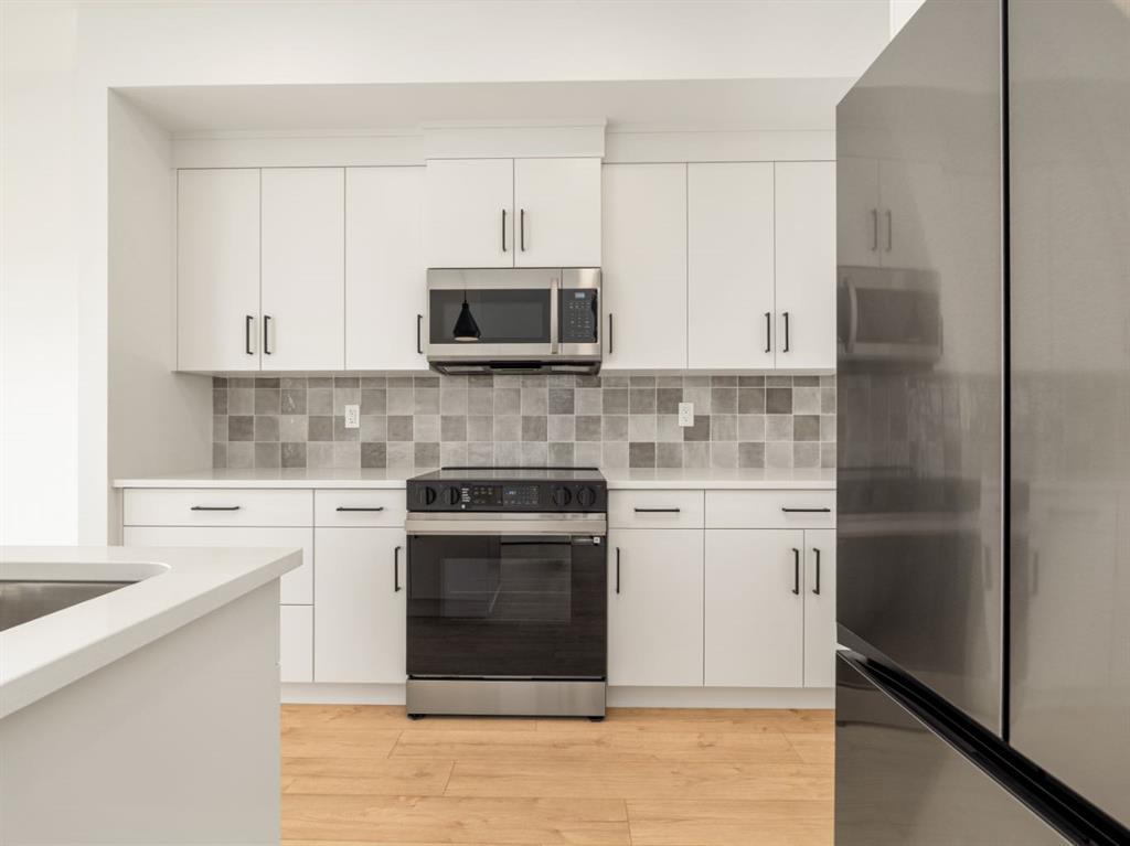 Picture for 250 Caribou Way N