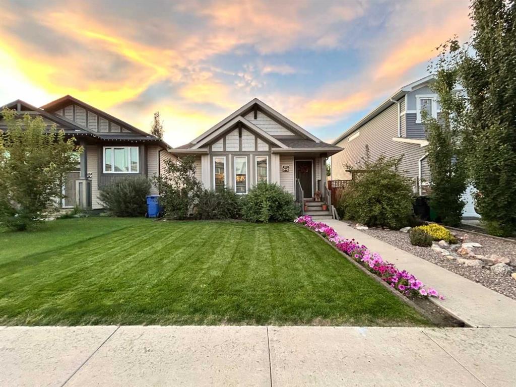 Picture for 389 Moonlight Way 