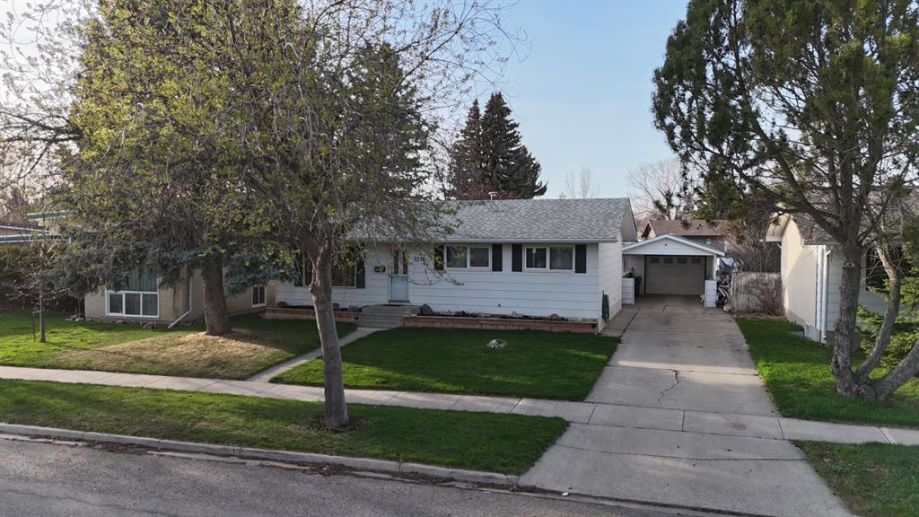 Picture for 1216 Lakemount Boulevard S