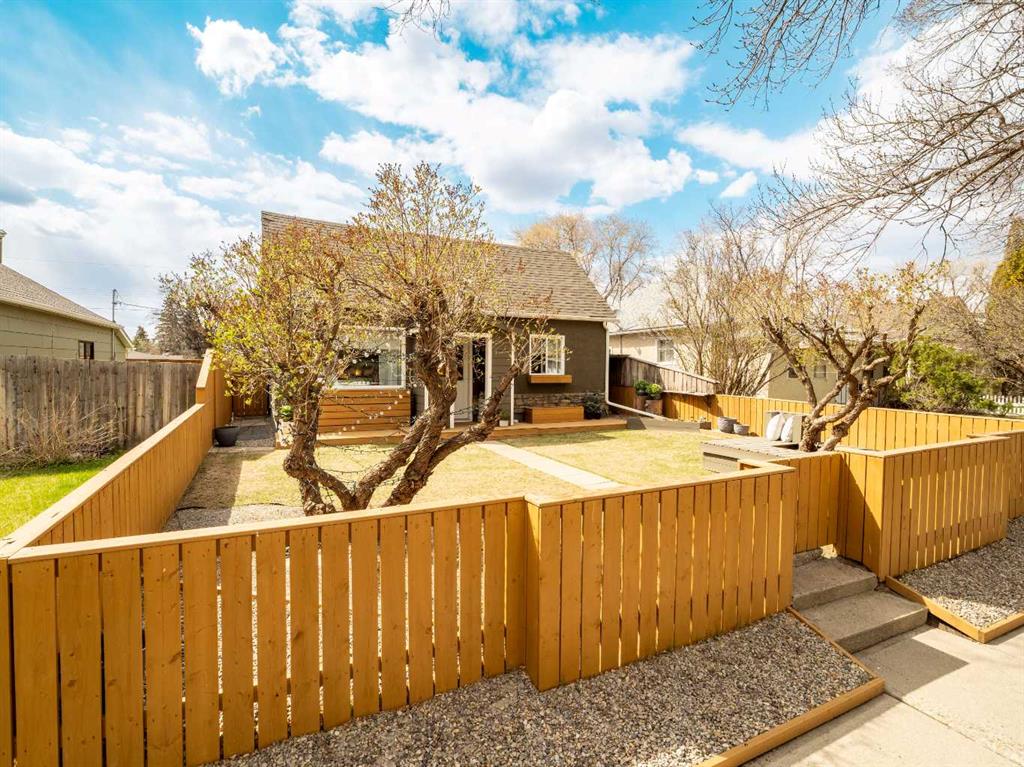 Picture for 322 19 Street N