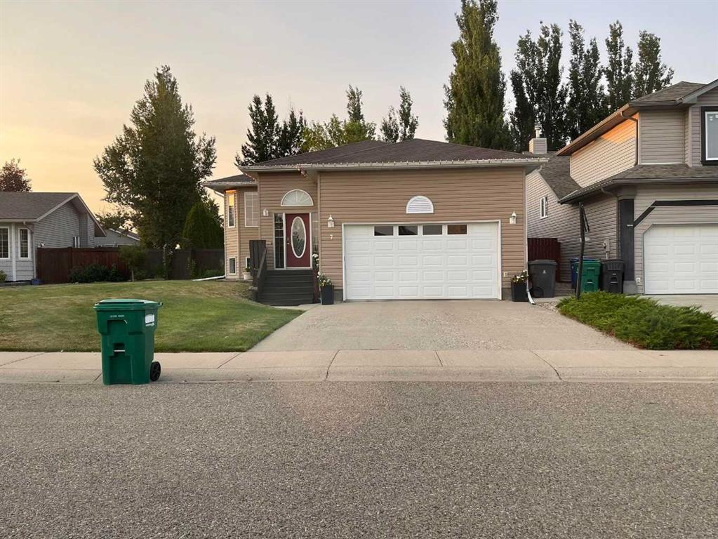 Picture for 7 Mt Alderson Place W