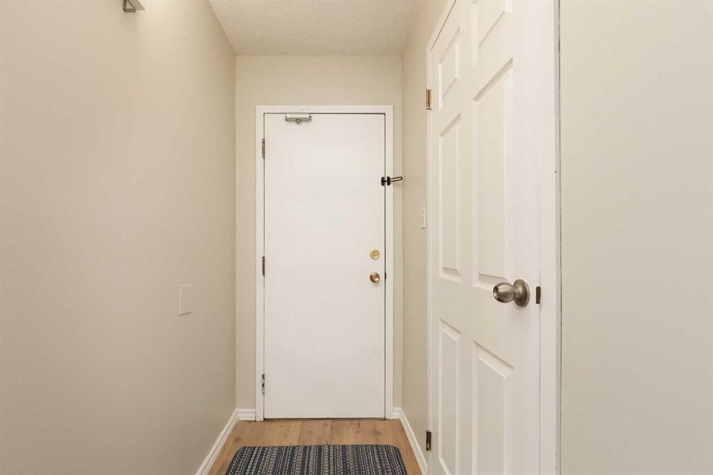 Picture for 419, 5 Berkeley Place W