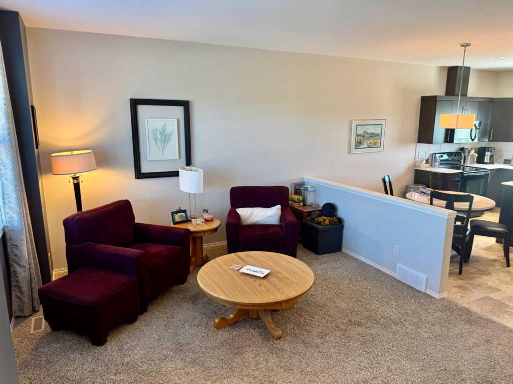 Picture for 183 Lynx Road N