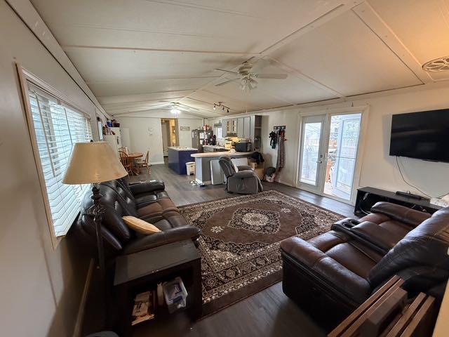 Picture for 315 Minto Street 