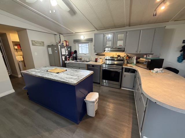 Picture for 315 Minto Street 