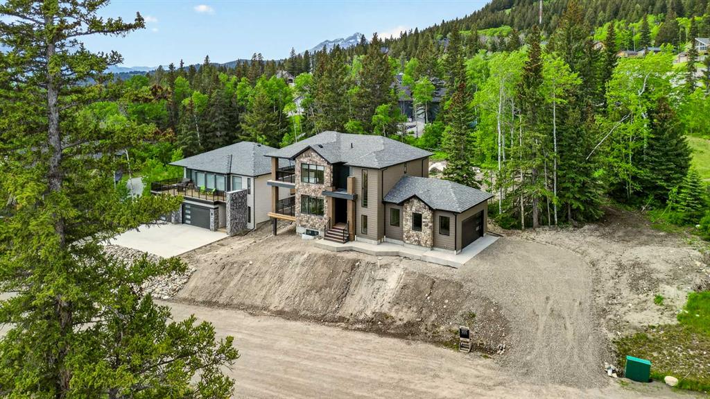 Picture for 72 Kananaskis Drive 