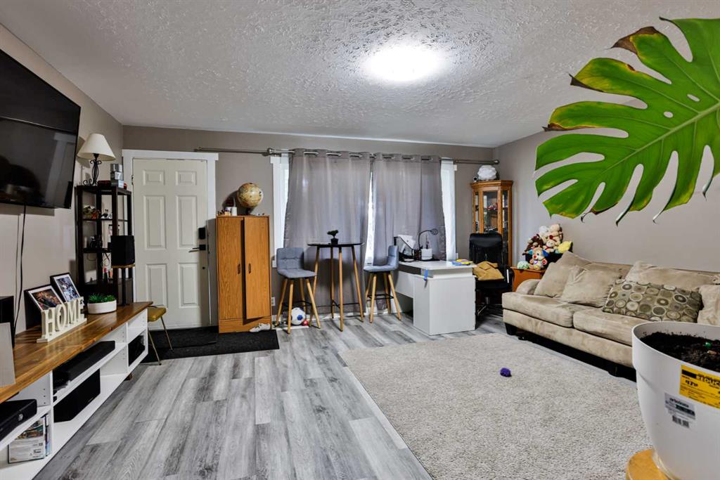 Picture for 311 18 Street N