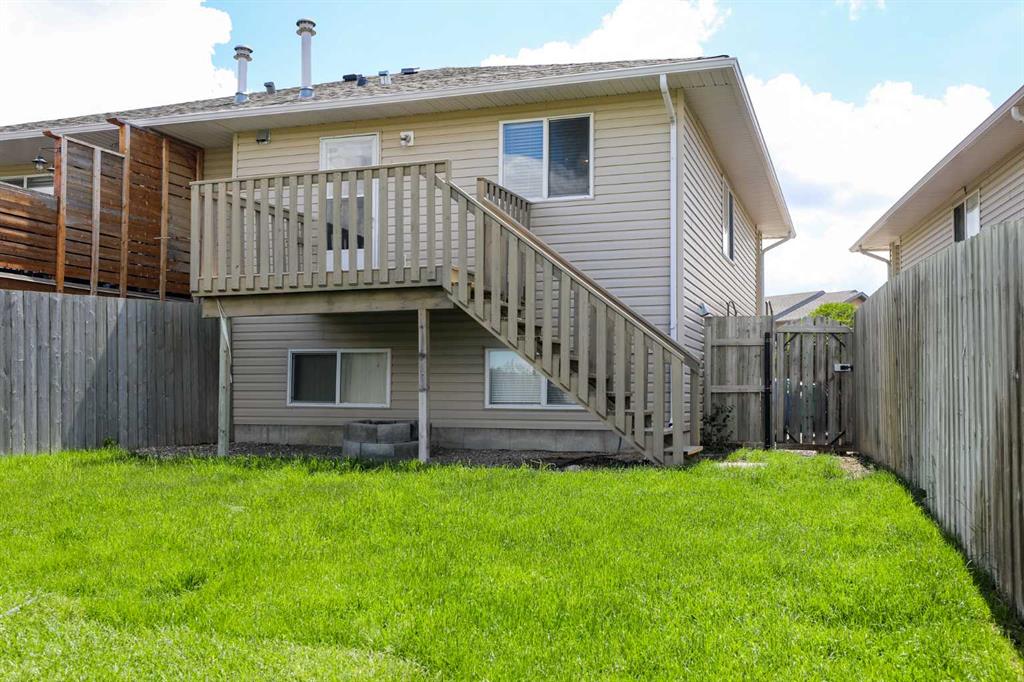 Picture for 857 Blackfoot Terrace W