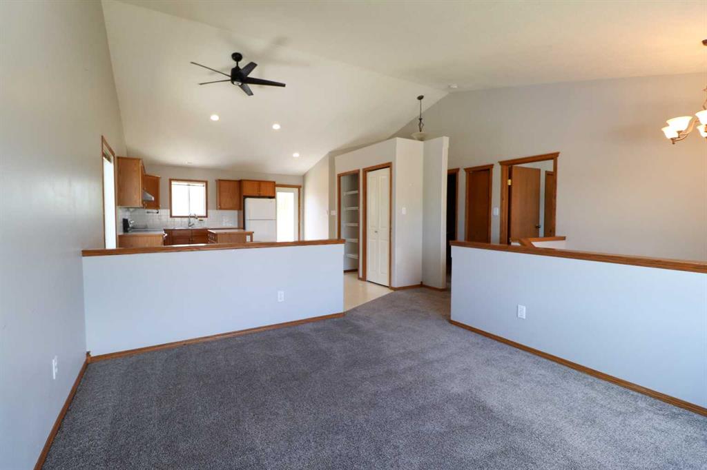 Picture for 210 Chilcotin Road W