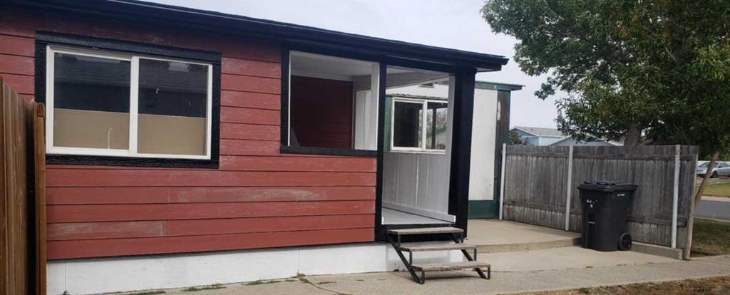 Picture for 4806 6 Street 