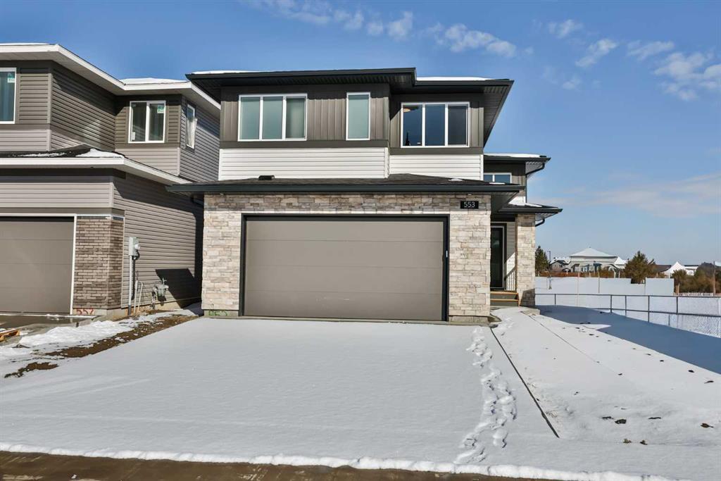 Picture for 553 Malahat Green W