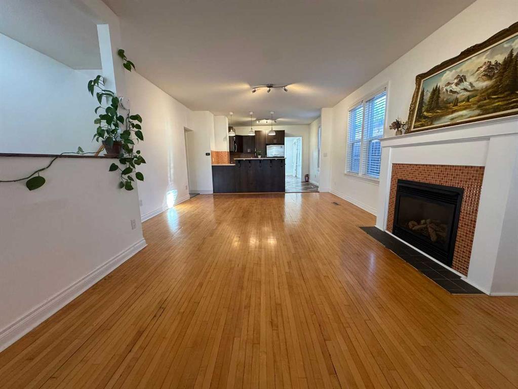 Picture for 721 6 Street S