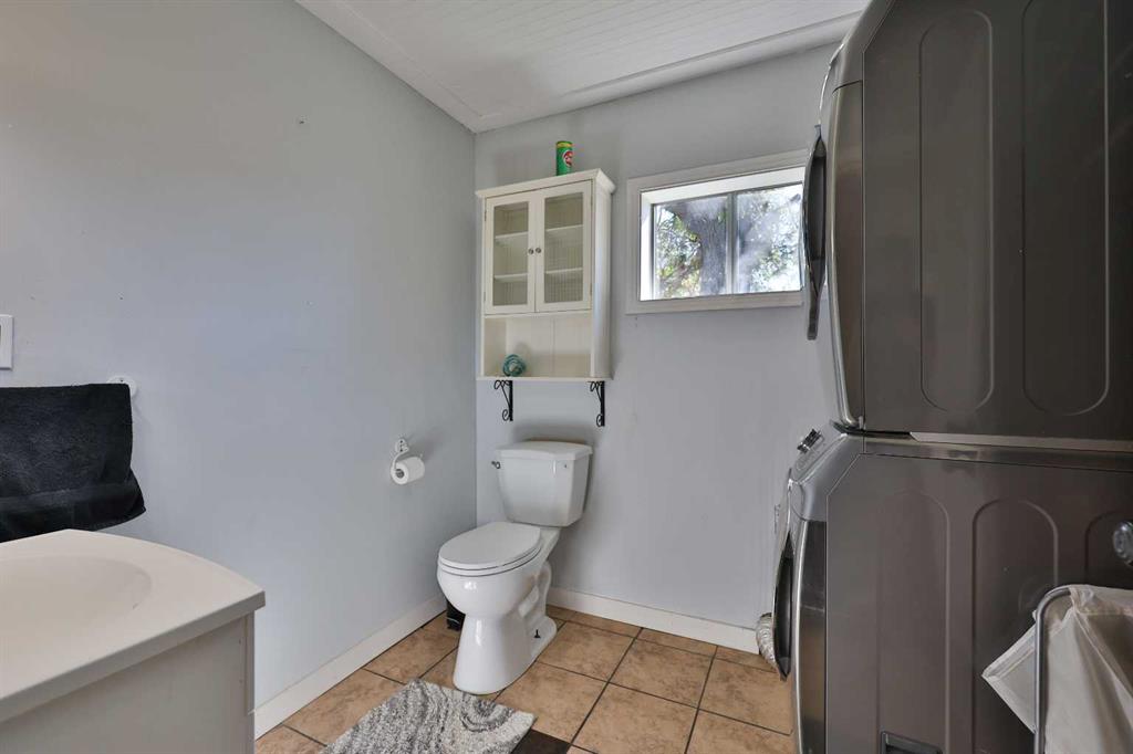 Picture for 54 8 Avenue W https://www.cirrealty.ca/reb/ldar/2/A2258122_12.jpg