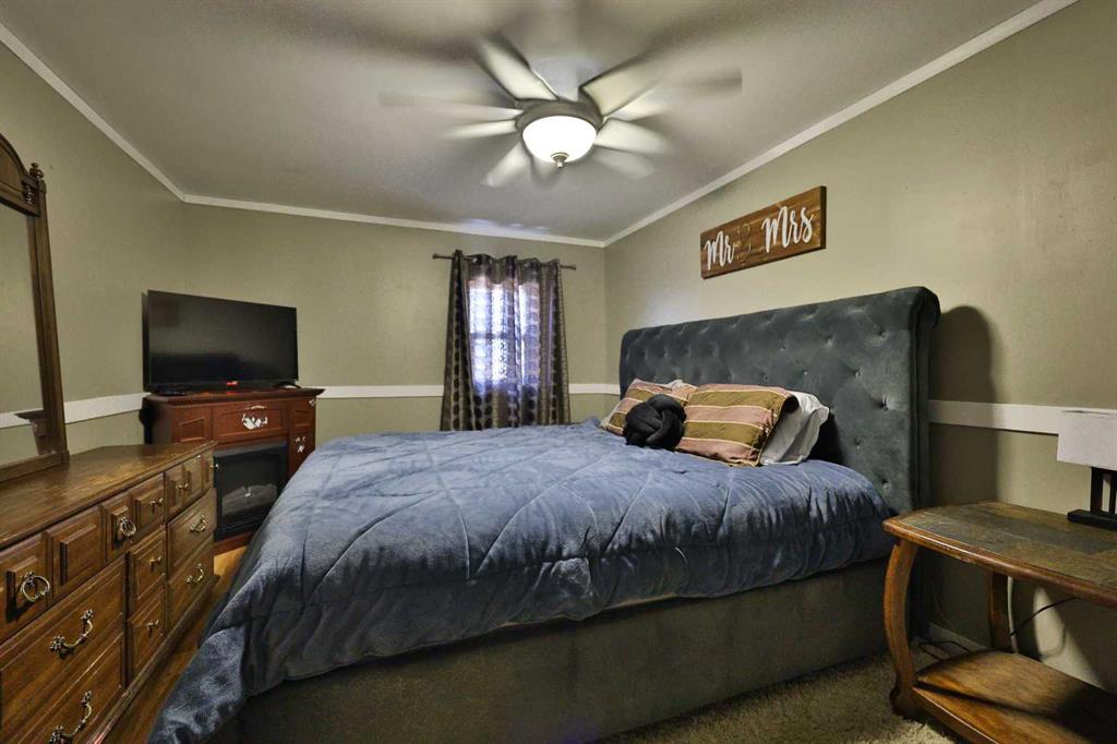 Picture for 54 8 Avenue W https://www.cirrealty.ca/reb/ldar/2/A2258122_16.jpg