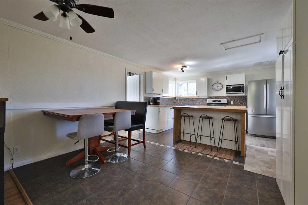 Picture for 54 8 Avenue W https://www.cirrealty.ca/reb/ldar/2/A2258122_6.jpg