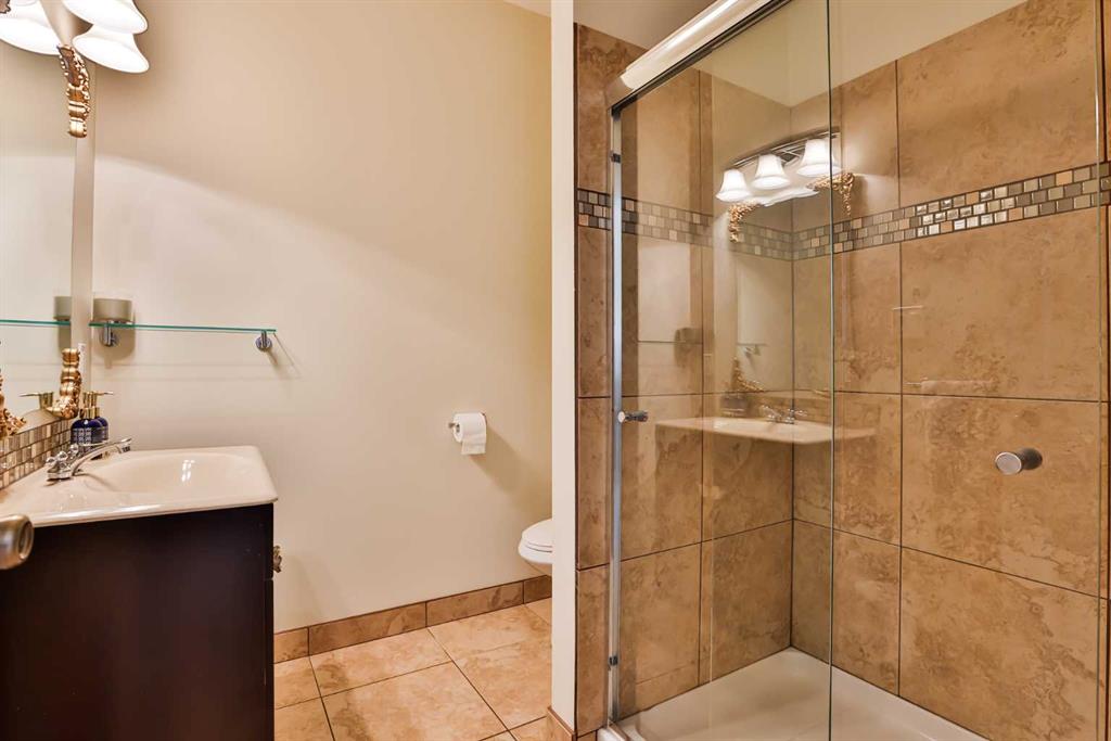 Picture for 804 Fairway Boulevard  https://www.cirrealty.ca/reb/ldar/2/A2259592_15.jpg