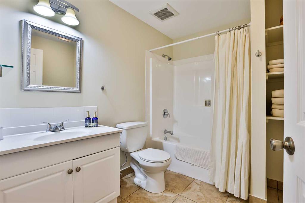 Picture for 804 Fairway Boulevard  https://www.cirrealty.ca/reb/ldar/2/A2259592_22.jpg