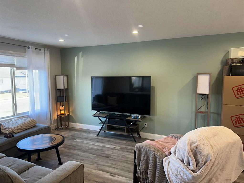 Picture for 837 Blackfoot Terrace W