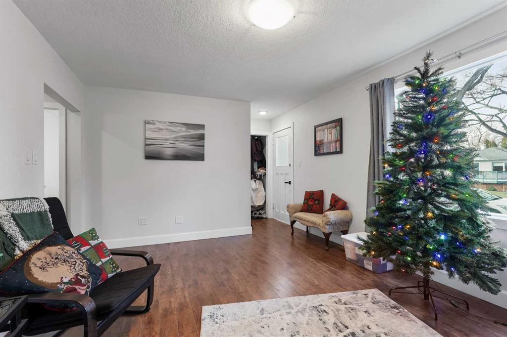 Picture for 1127 16 Street S