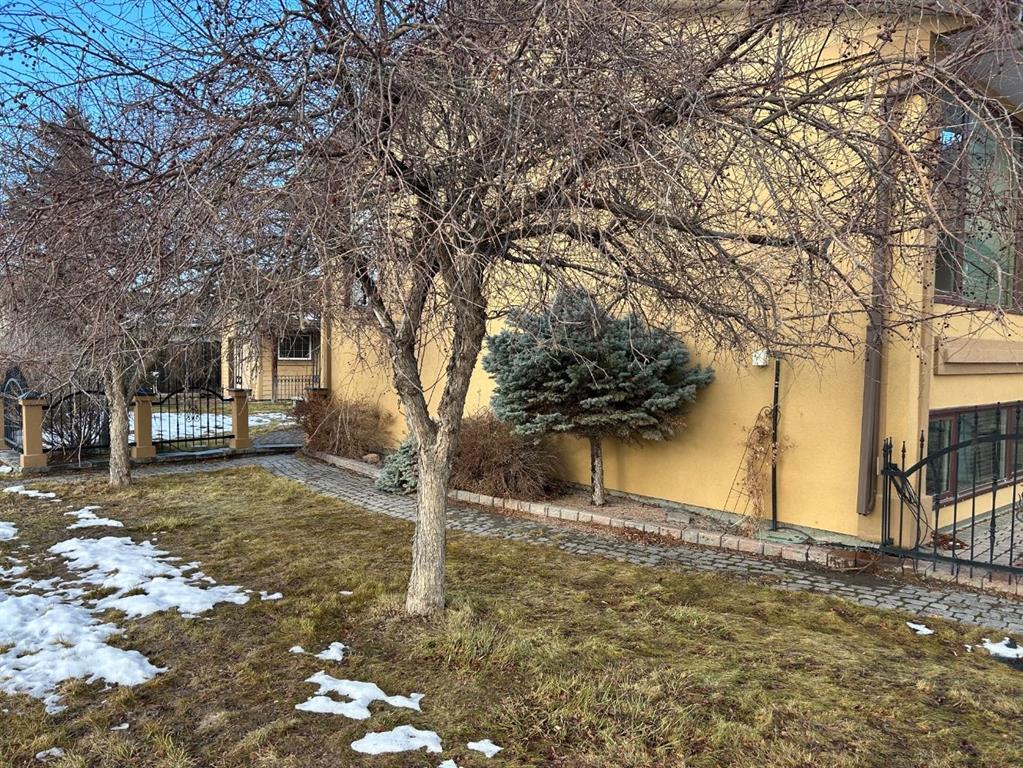 Picture for 2212 10 A Street 