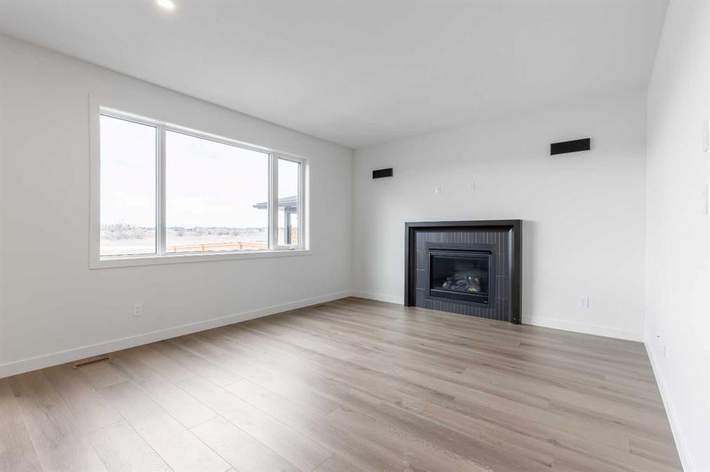 Picture for 346 Canyon Meadows Road W