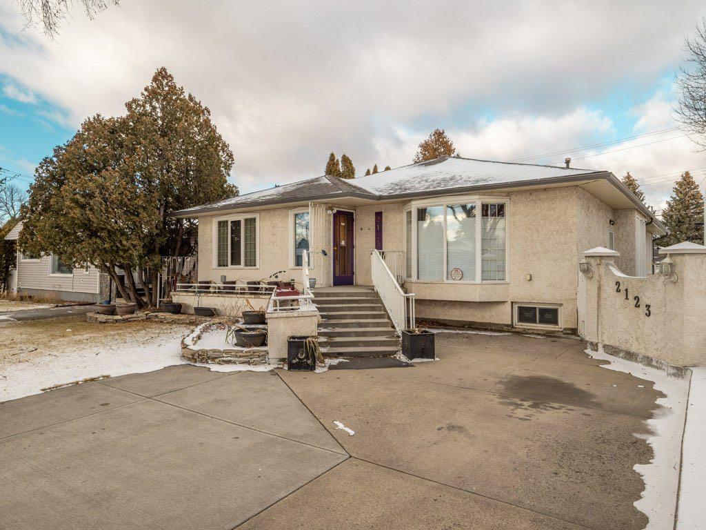 Picture for 2123 10 Avenue S