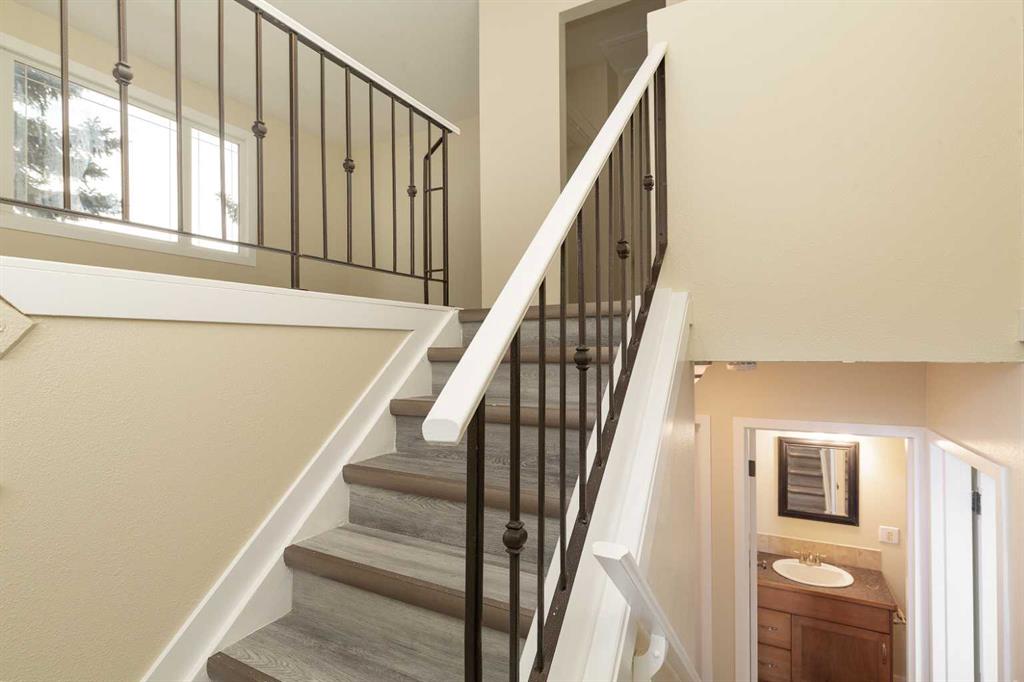 Picture for 3, 2402 23 Street N