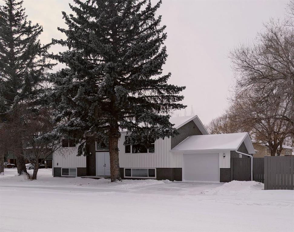 Picture for 2302 16 Street N