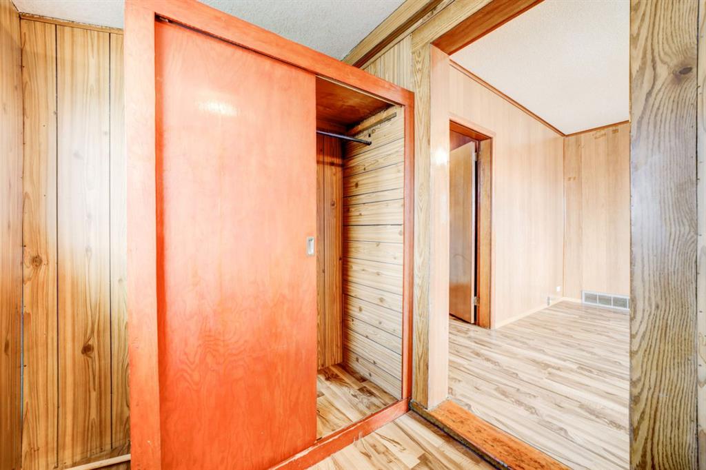 Picture for 13302 16 Avenue 