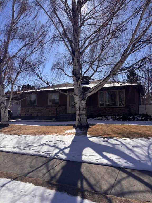 Picture for 2318 10 Avenue S