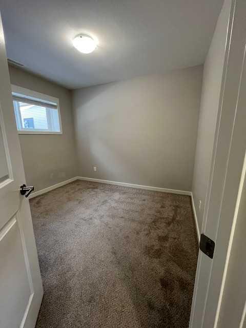 Picture for 222 Sunridge Road W