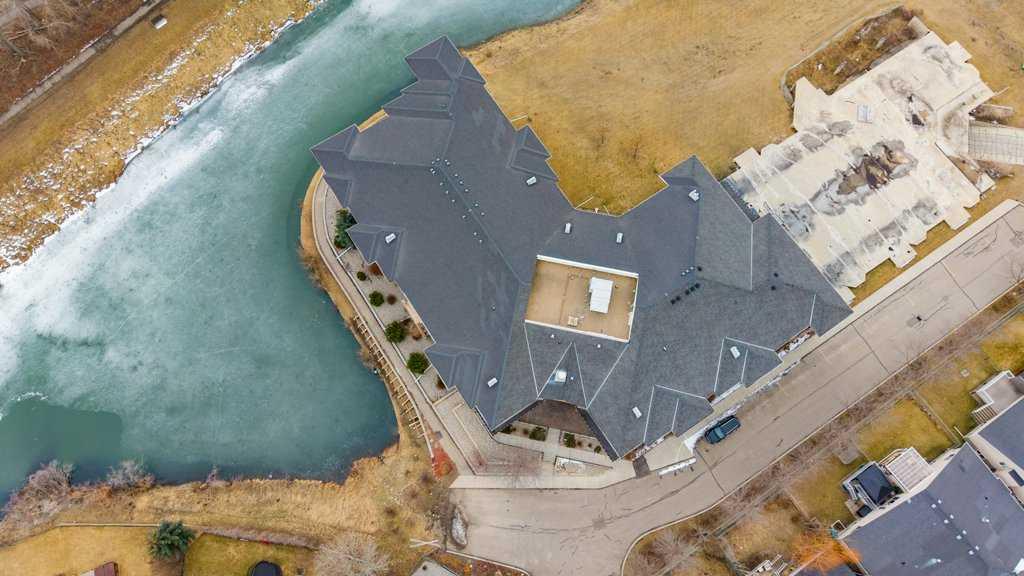 Picture for 102, 500 7 Street  NW