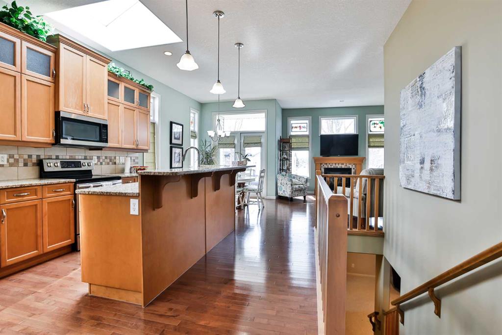 Picture for 9, 140 Fairmont Road S