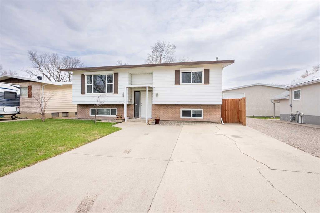 Picture for 235 15 Street N