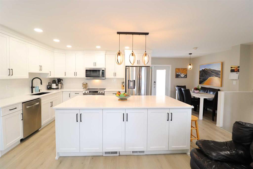 Picture for 4209 22 Avenue S