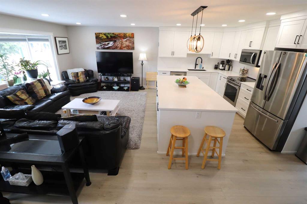 Picture for 4209 22 Avenue S