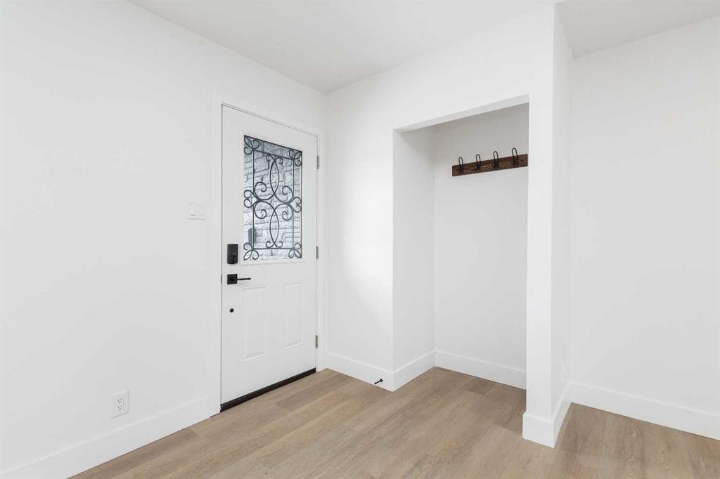 Picture for 605 21 Street N