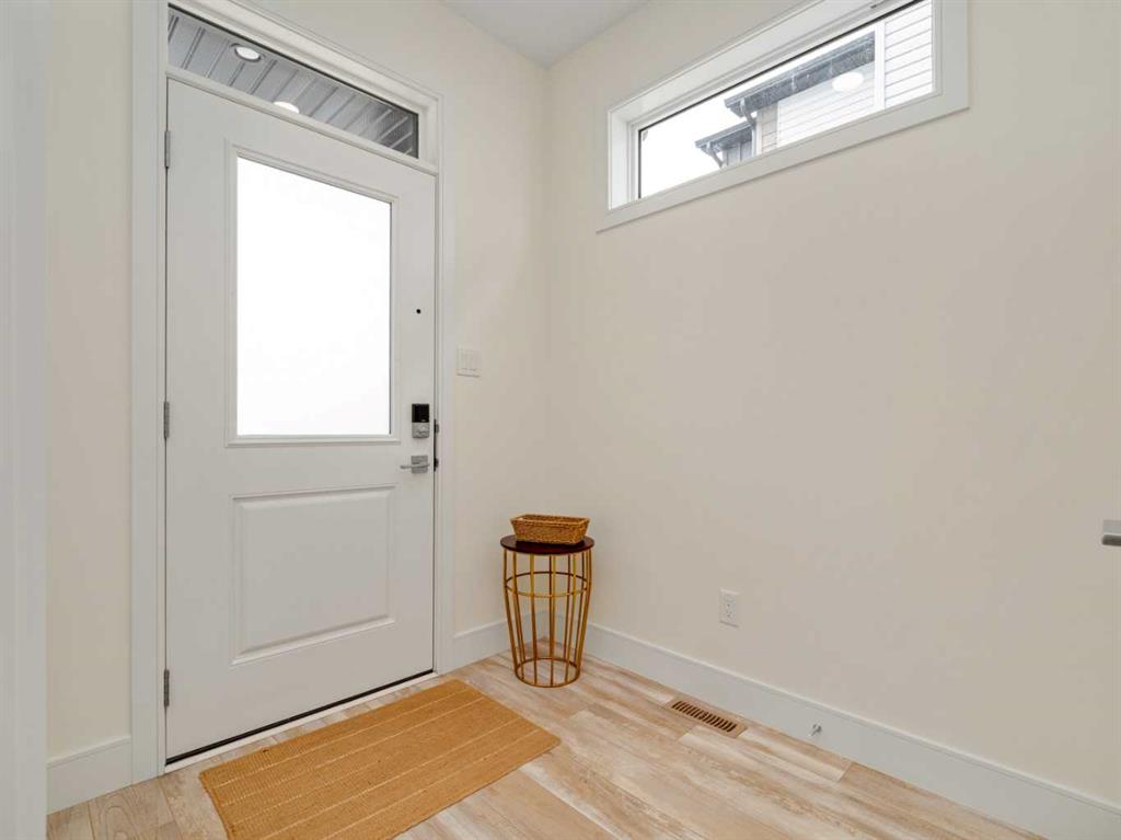 Picture for 4325 28 Avenue S