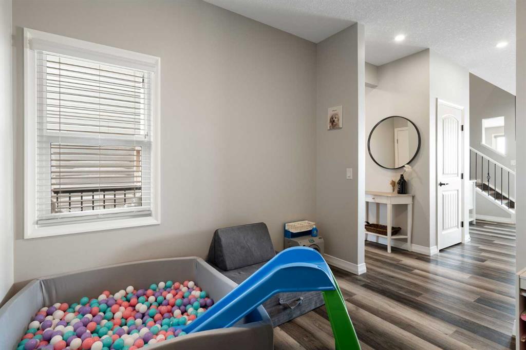 Picture for 700 Seton Circle SE