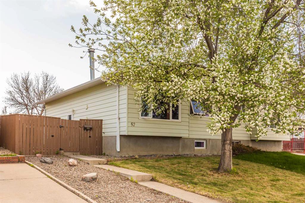 Picture for 52 Trent Road W