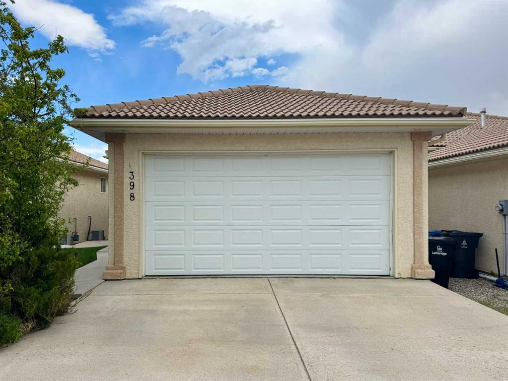 Picture for 1, 398 Canyon Boulevard W