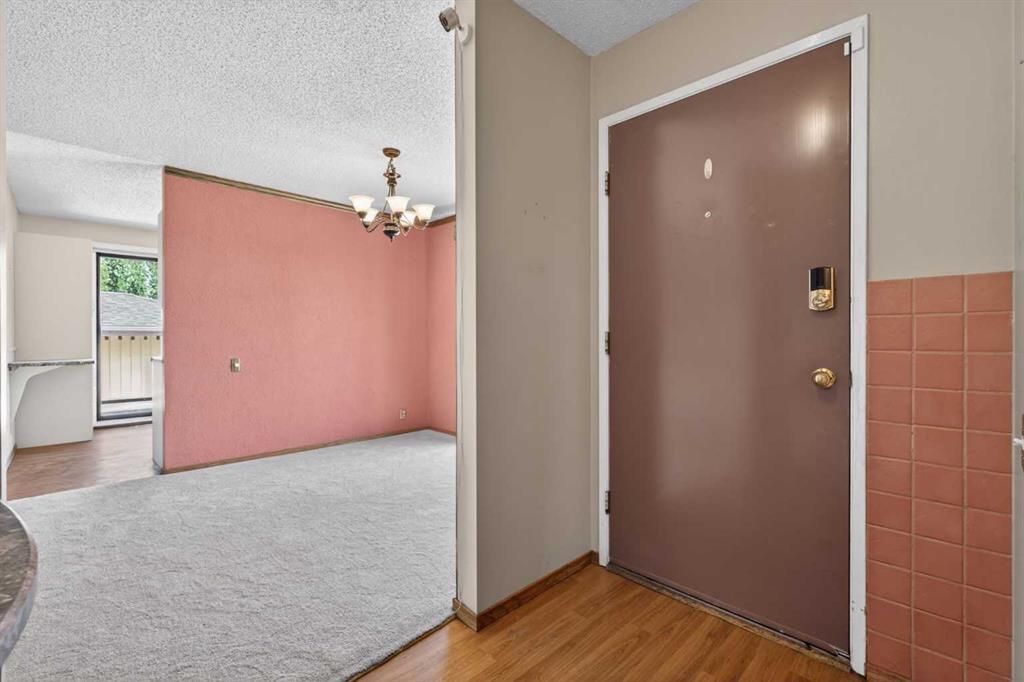 Picture for 204 Whiteridge Place NE
