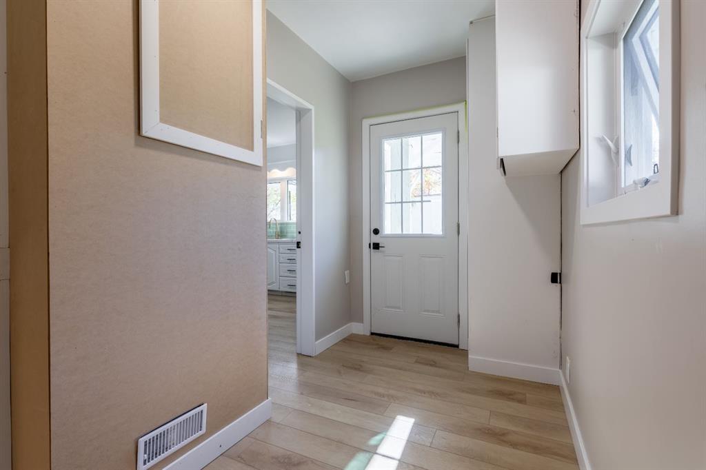 Picture for 257 2 Street W https://www.cirrealty.ca/reb/ldar/3/A2258613_19.jpg