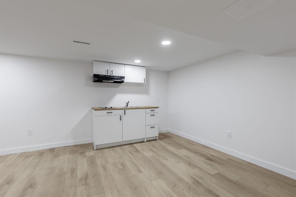 Picture for 257 2 Street W https://www.cirrealty.ca/reb/ldar/3/A2258613_20.jpg