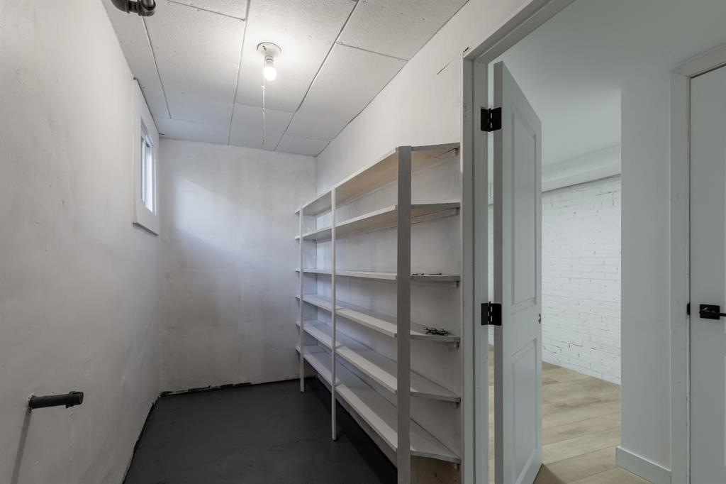Picture for 257 2 Street W https://www.cirrealty.ca/reb/ldar/3/A2258613_34.jpg