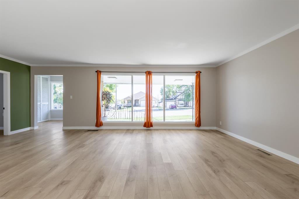 Picture for 257 2 Street W https://www.cirrealty.ca/reb/ldar/3/A2258613_7.jpg